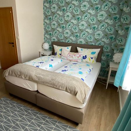 Hotel Garni Zum Adenauer Forst Wimbach Buitenkant foto