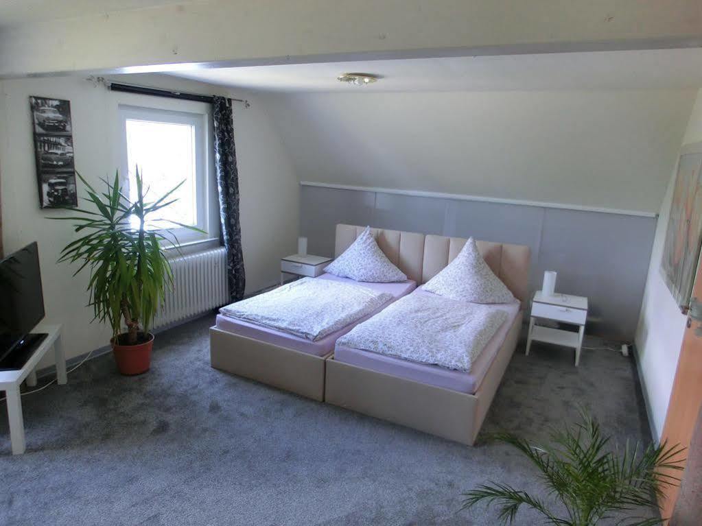 Hotel Garni Zum Adenauer Forst Wimbach Buitenkant foto