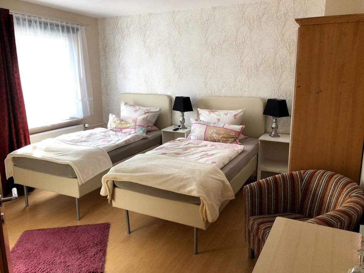 Hotel Garni Zum Adenauer Forst Wimbach Buitenkant foto