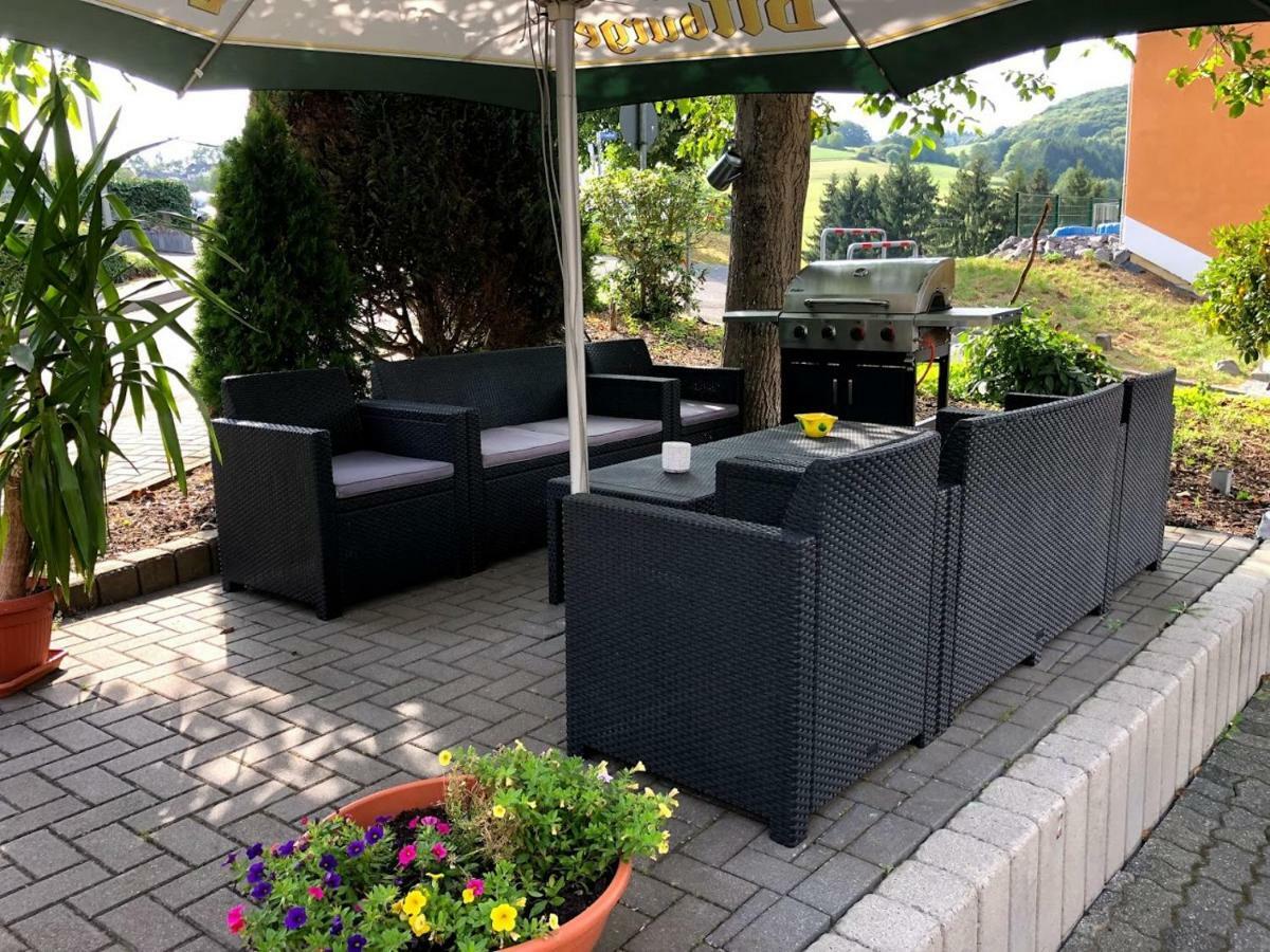 Hotel Garni Zum Adenauer Forst Wimbach Buitenkant foto
